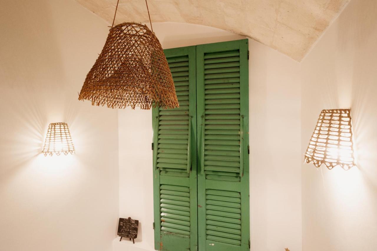 A Stare - Stone Apartment In The Historic Center - Molfetta Bagian luar foto